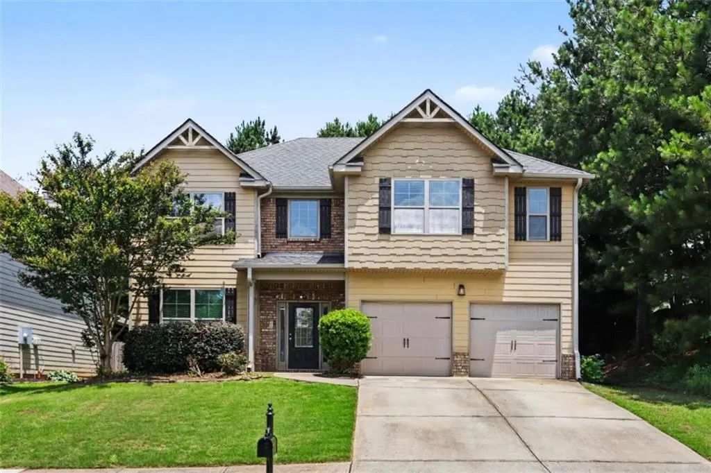 302 Kells Ct., Woodstock
