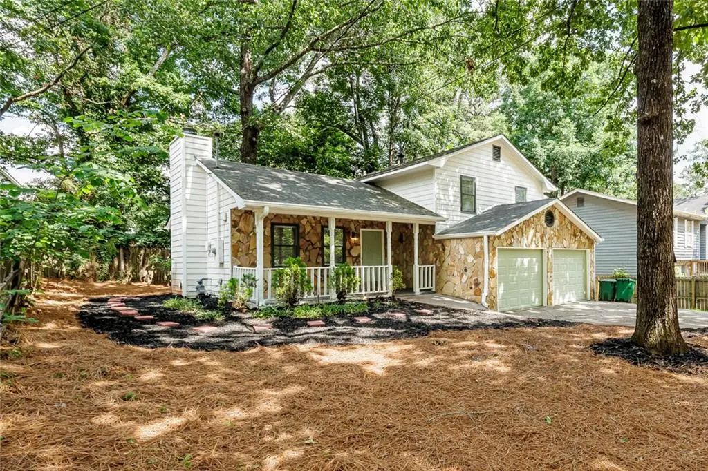 627 Ridge Avenue, Stone Mountain