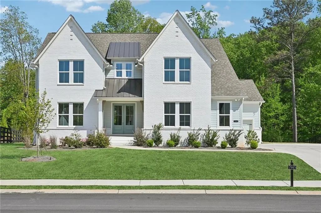 7945 Heritage Farm Court, Dawsonville