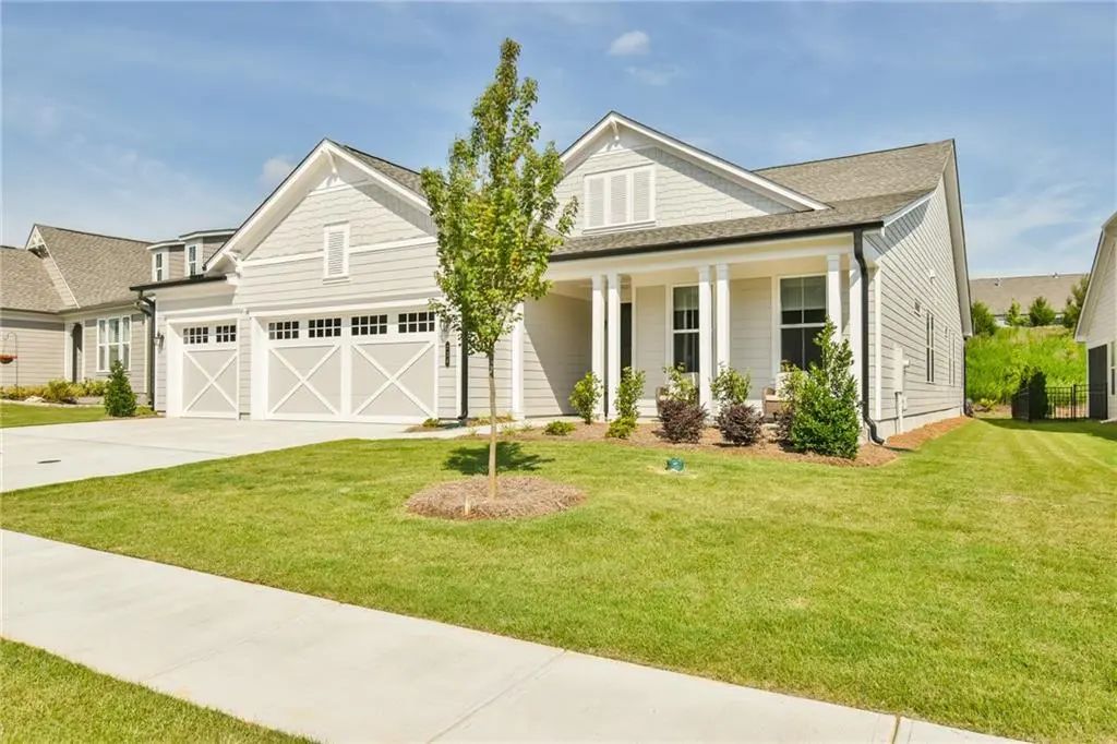 224 Bear Way, Hoschton