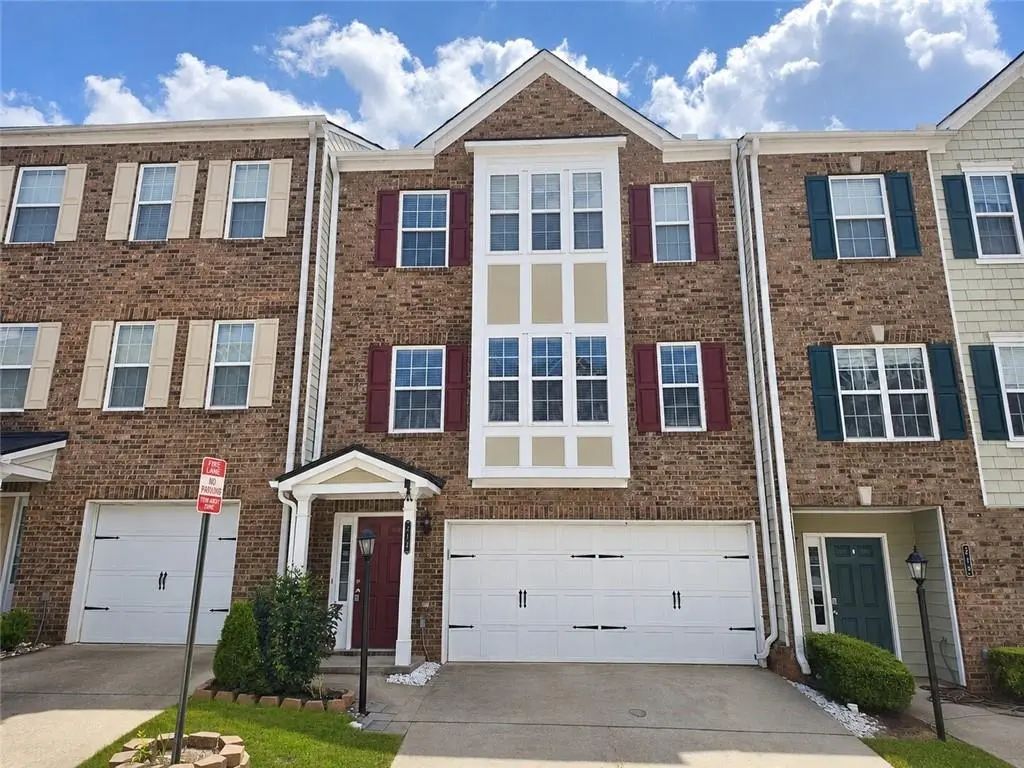 2928 George Busbee #212 Parkway Nw, Kennesaw