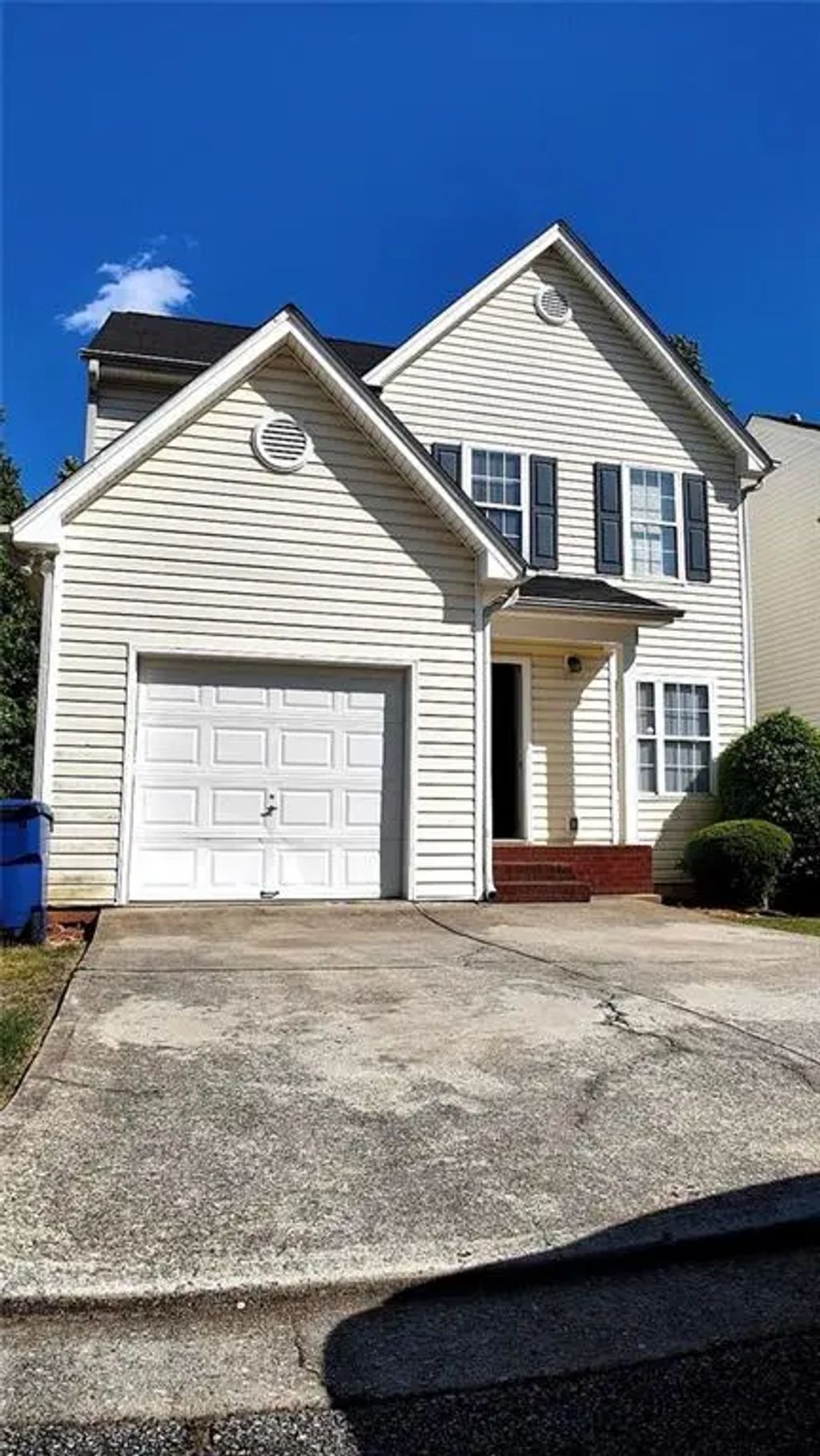 429 Village Bluff Drive, Lawrenceville
