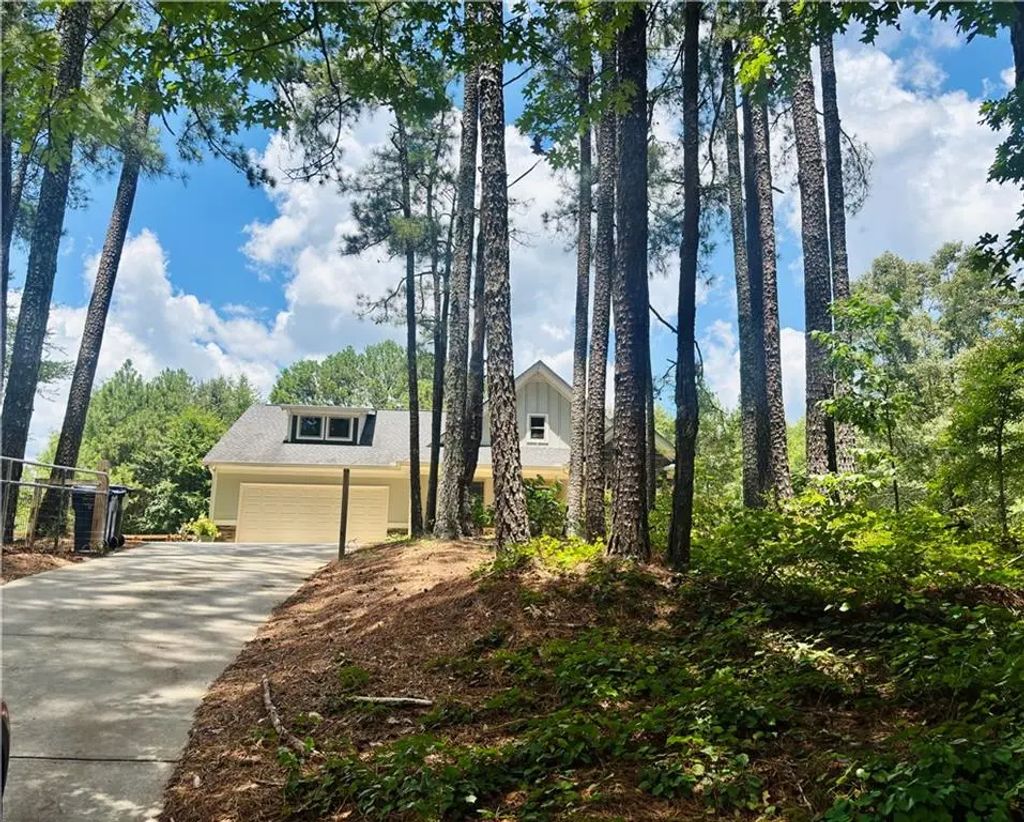 5411 Hightower Trail, Oxford