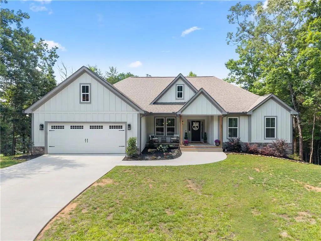 35 Chimney Lane, Cleveland