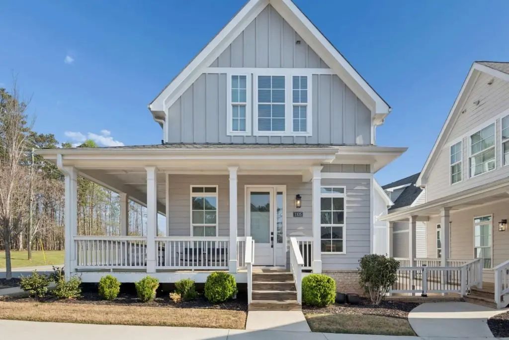 1105 Adam Circle, Roswell