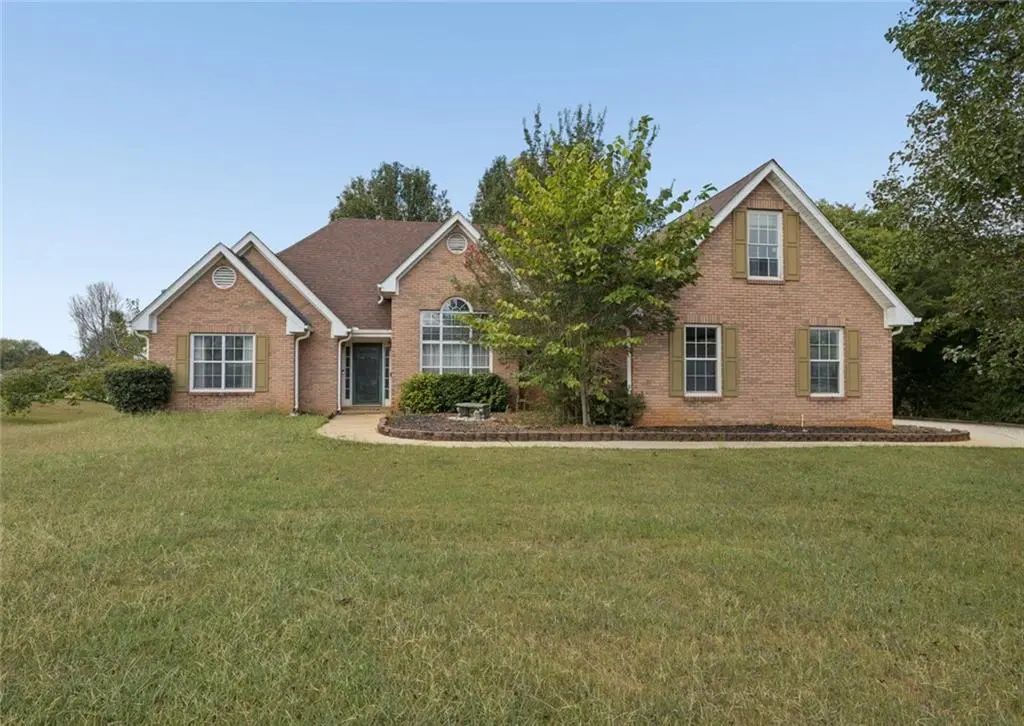 1435 Elena Drive, Mcdonough