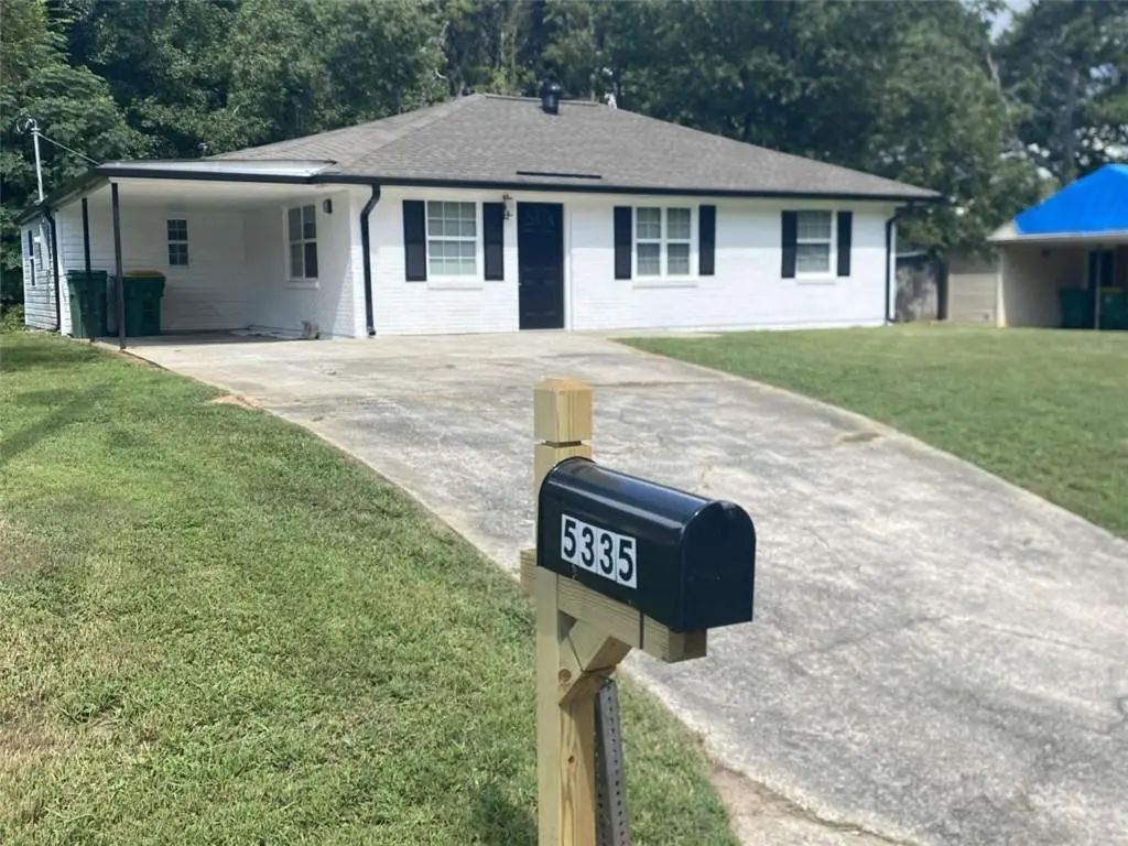 5335 Lee Cir, Forest Park
