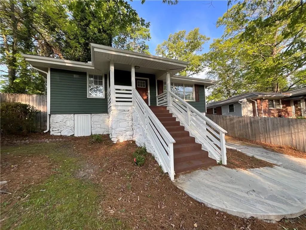 136 Victor Circle Nw, Atlanta