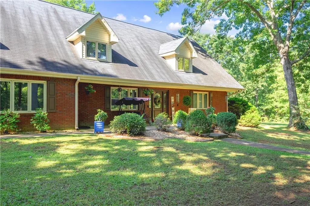 205 High Point Forest Drive, Covington