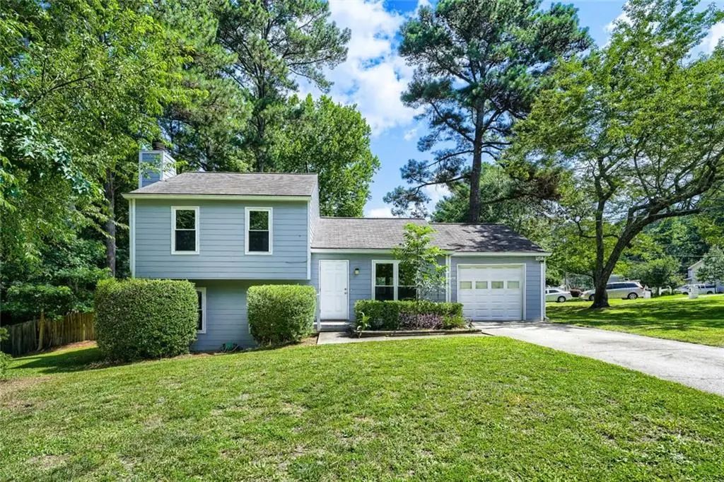 2635 Meadow Bend Court, Duluth