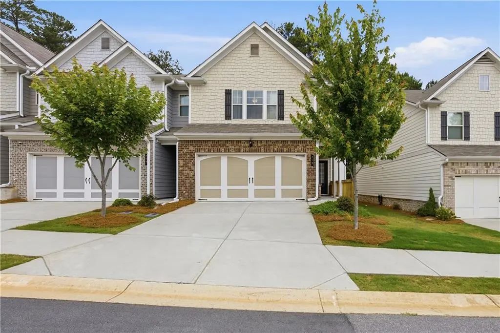 219 Yellowwood Way, Woodstock