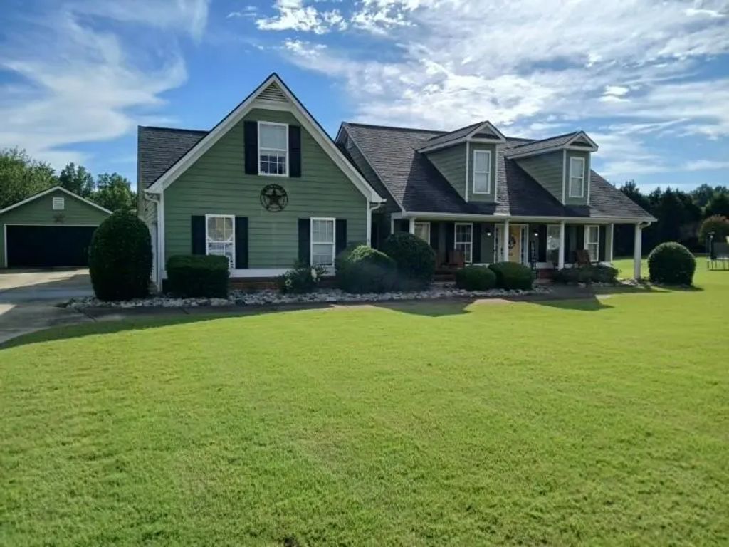 109 Presidential Lane, Statham