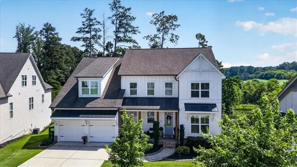757 Bridgeview Drive, Canton