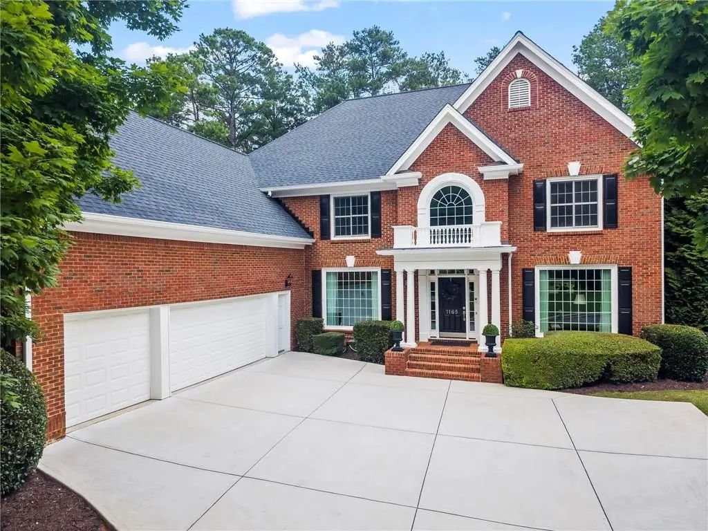 1165 Chasewood Trail, Alpharetta
