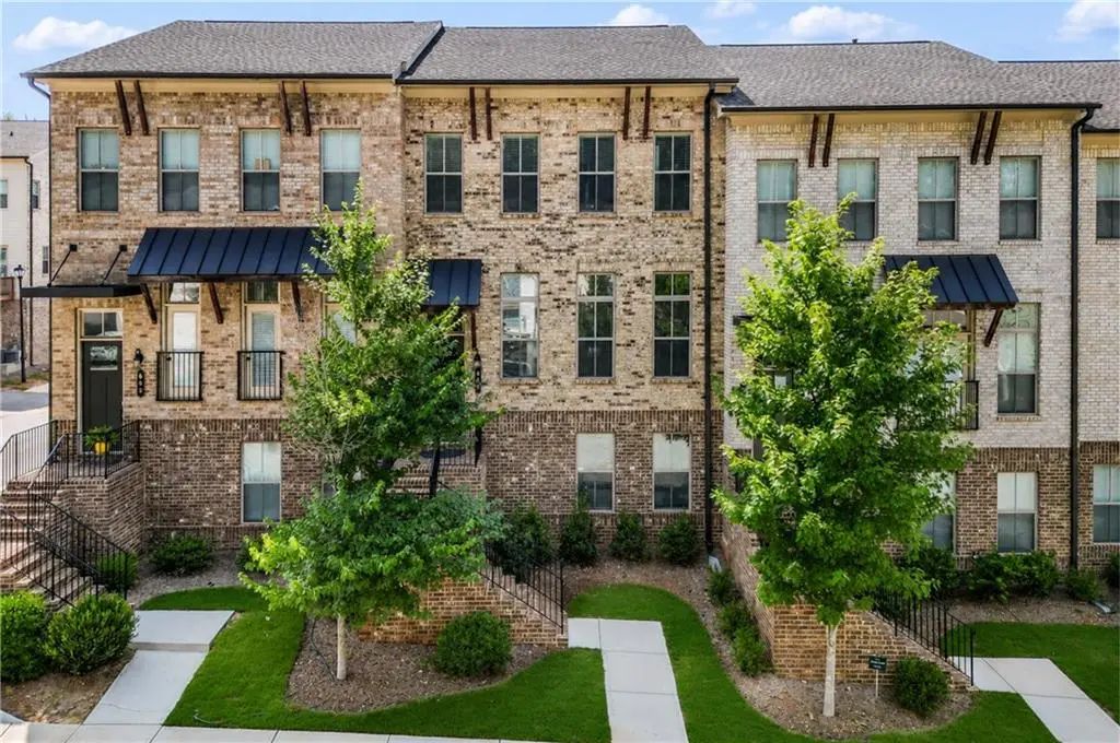 600 Alexander Hills, Decatur