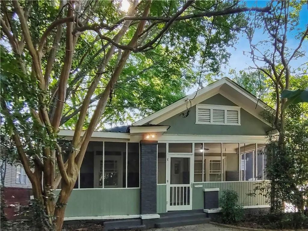 590 Seminole Avenue Ne, Atlanta