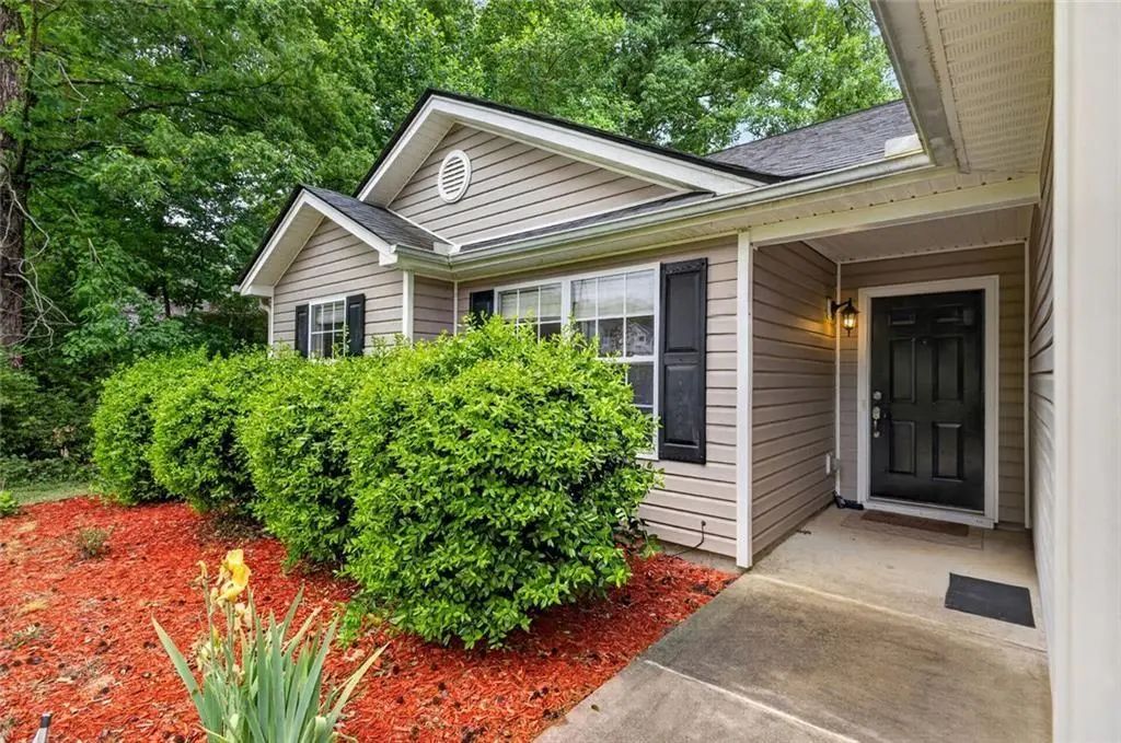 466 Raymond Drive, Winder