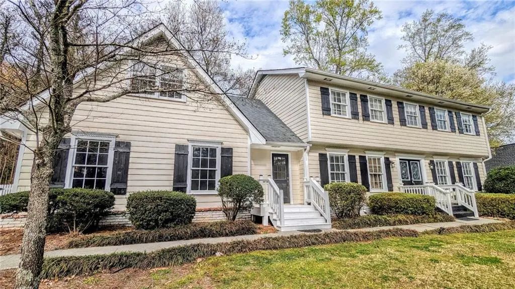 325 Lakeshore Drive Ne, Marietta