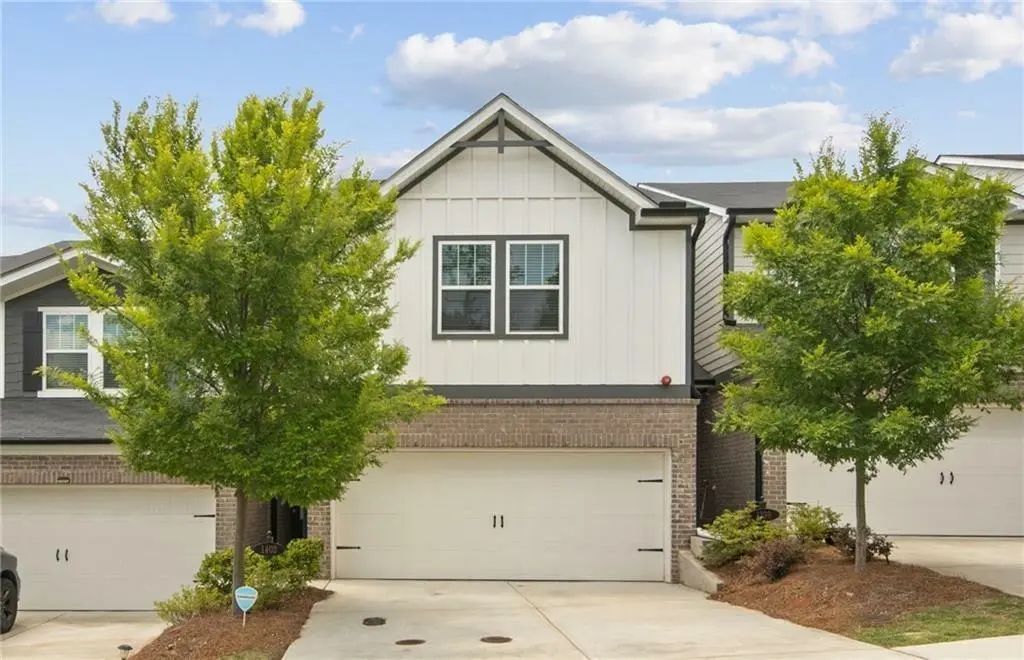 1402 Vayda Court, Marietta