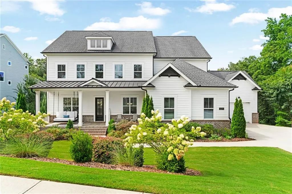 16270 Grand Litchfield Drive, Roswell