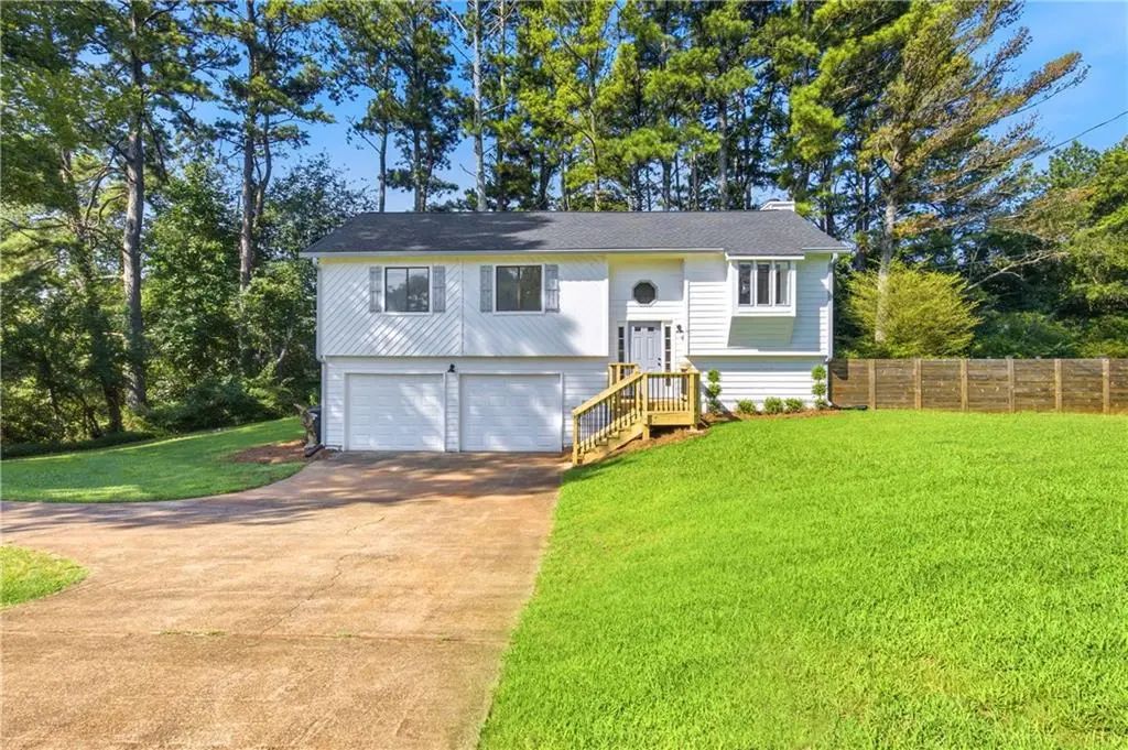 1290 Shallowford Road, Marietta