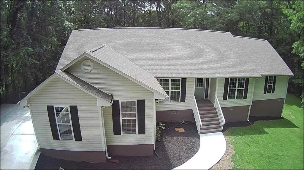 197 Blacks Mill Court, Dawsonville