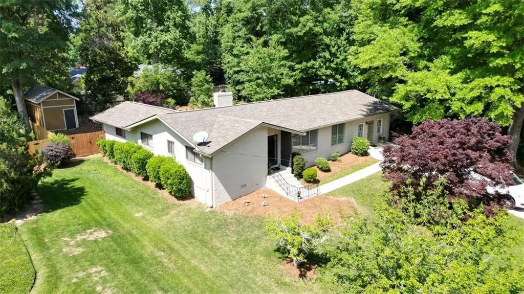 2801 Se Sagamore Hill Drive Se, Marietta