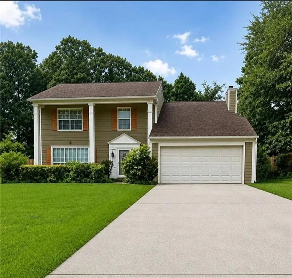 124 Heathrow Drive, Riverdale