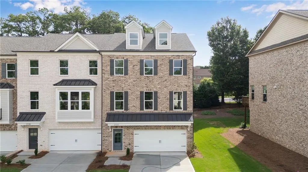 2733 Hallwood Lane, Suwanee