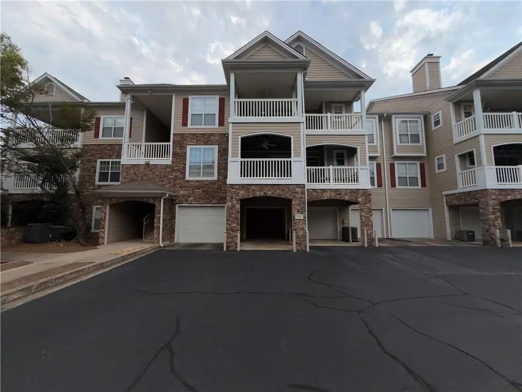 Unit 522 - 522 Sandringham Drive, Alpharetta
