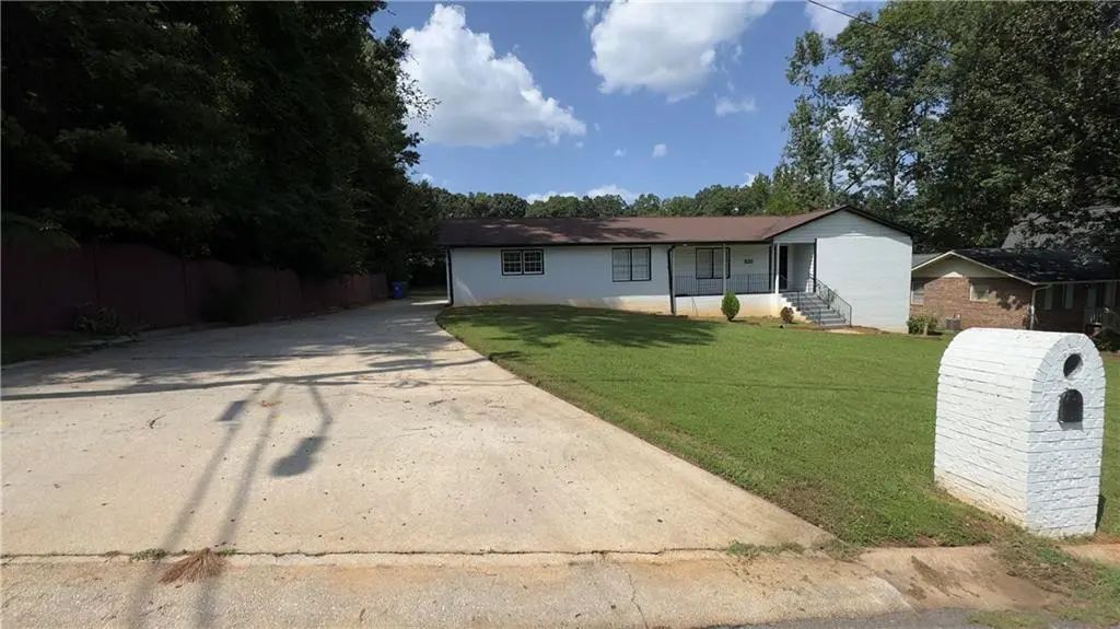 1050 Forest Heights Road, Stone Mountain