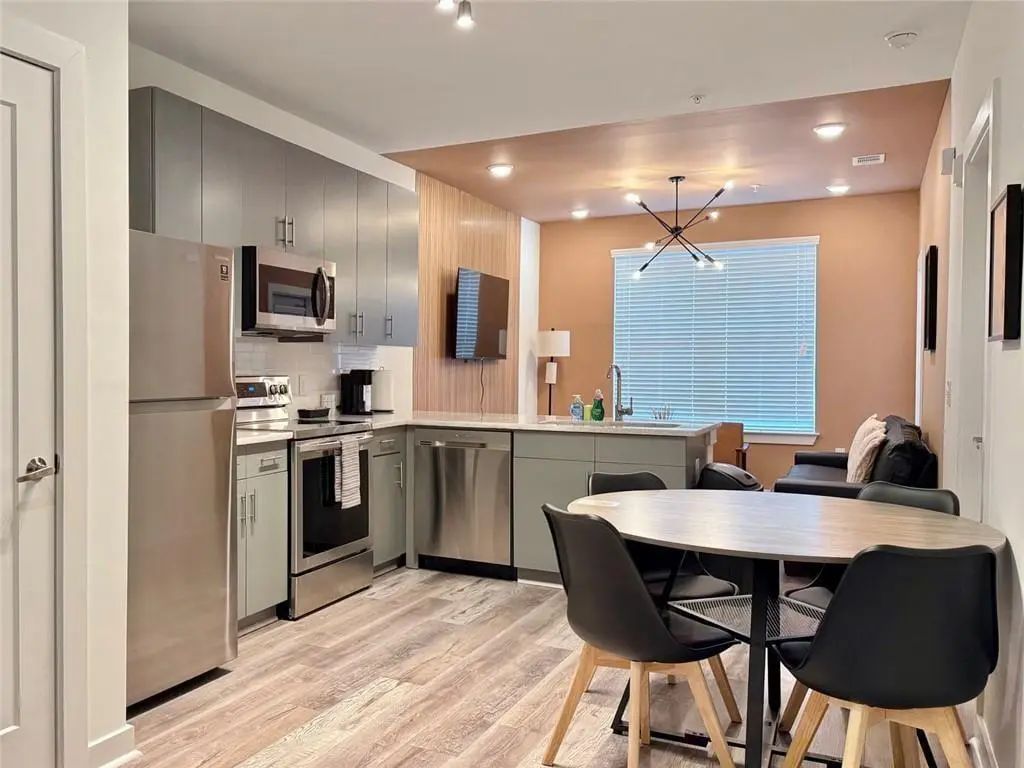 Unit 108 - 525 Parkway Drive Ne, Atlanta