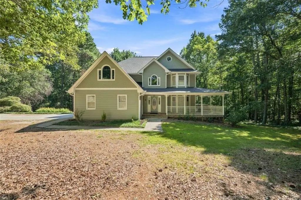 558 Auburn Road, Auburn