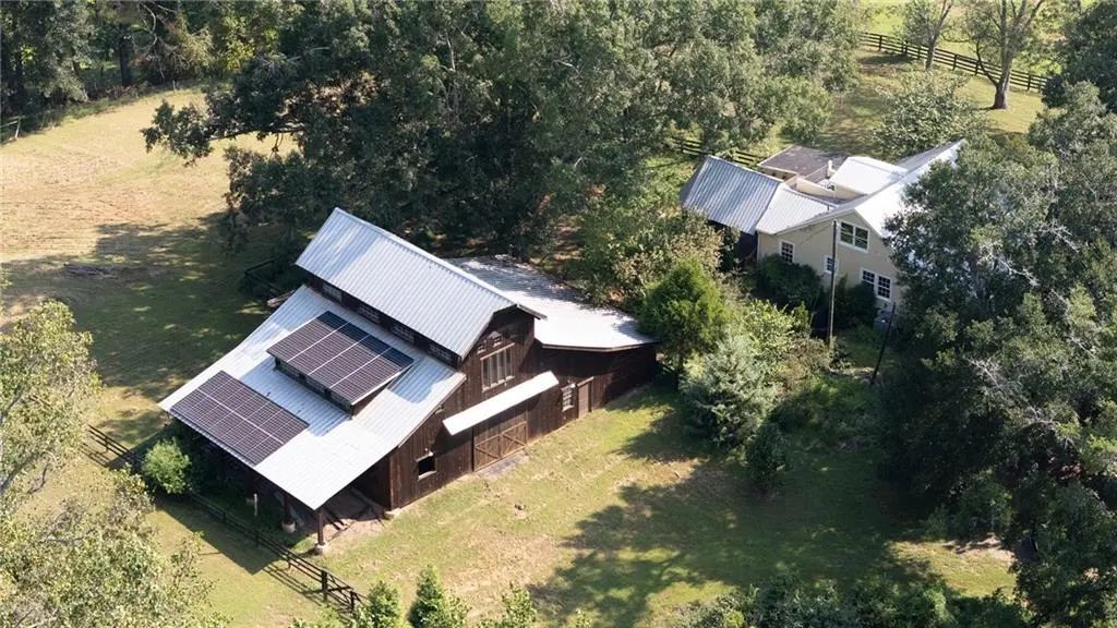 1060 Birmingham Road, Milton