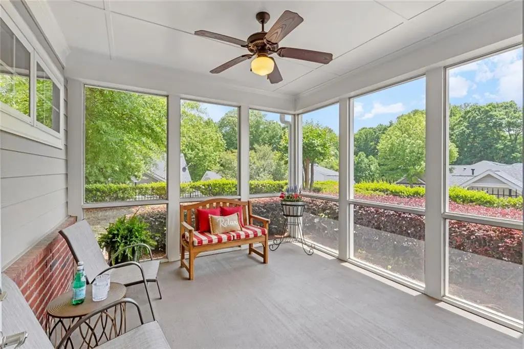 2716 Grapevine Circle, Cumming