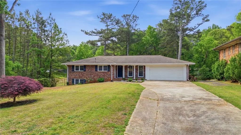 549 Joann Avenue, Austell