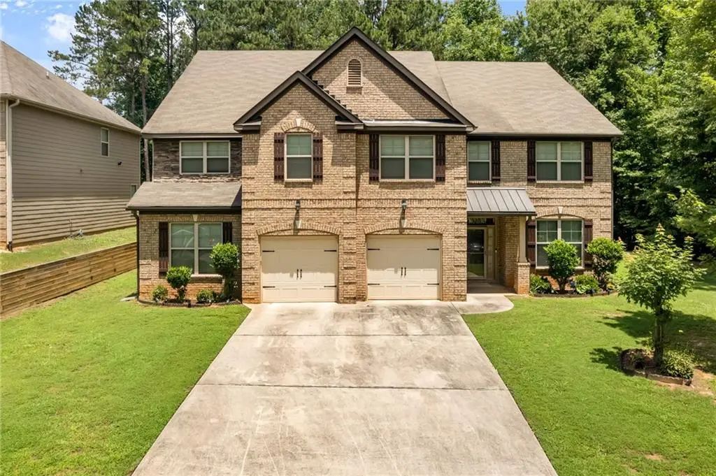 891 Lorrimont Lane, Fairburn