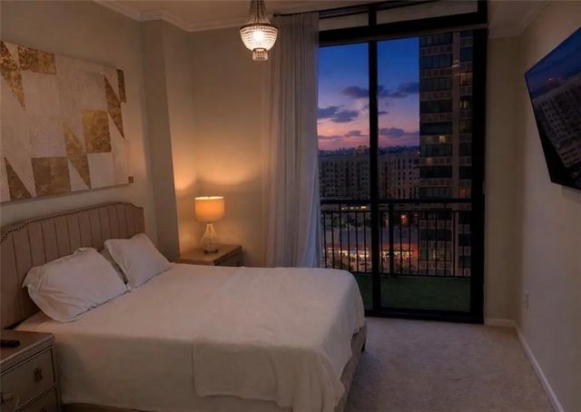 Unit 1513 - 3040 Peachtree Road Nw, Atlanta