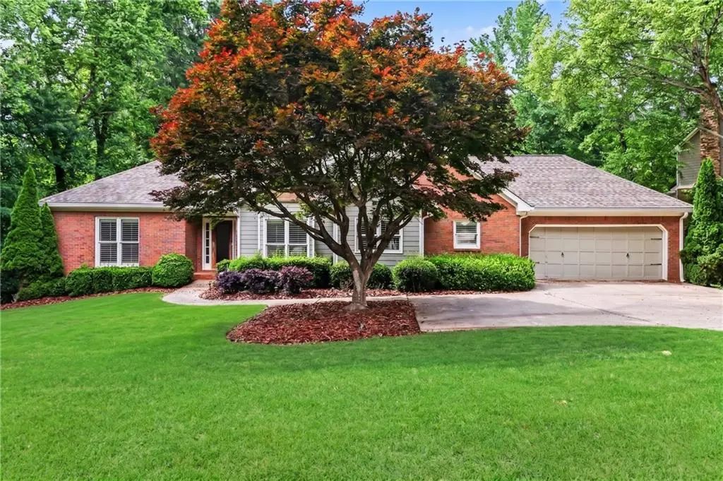 560 Flying Scot Way, Alpharetta