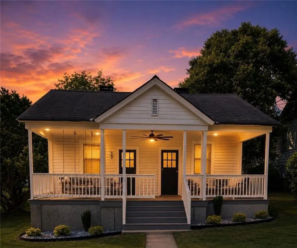 37 Poplar Street, Covington