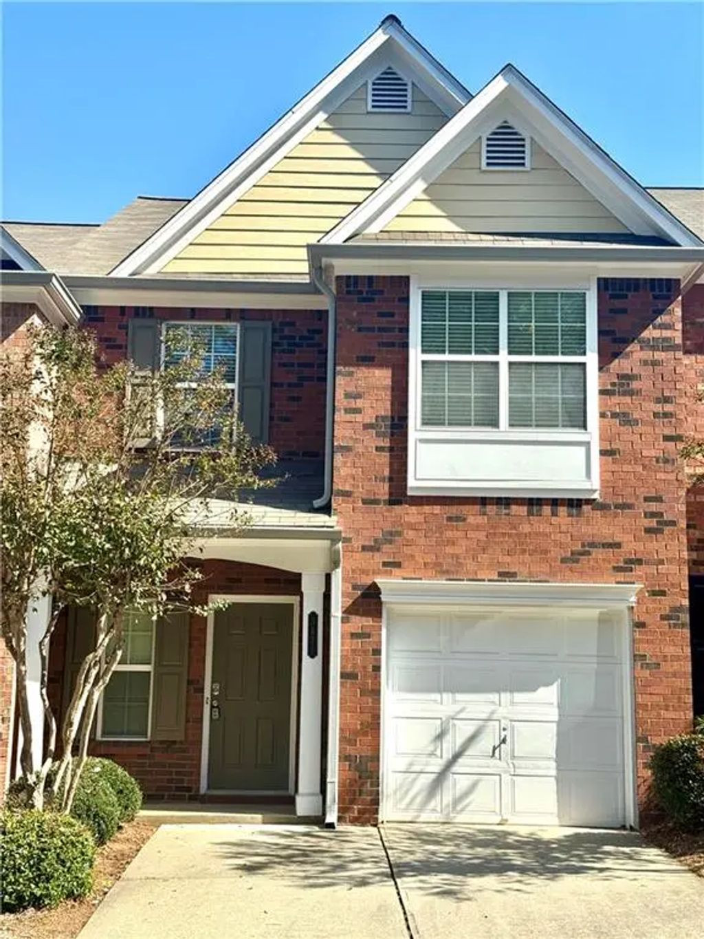 3871 Pleasant Oaks Drive, Lawrenceville