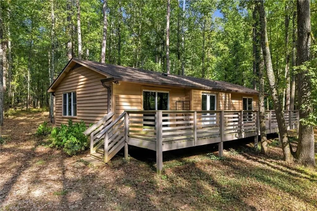 760 Cherokee Trail, Winterville