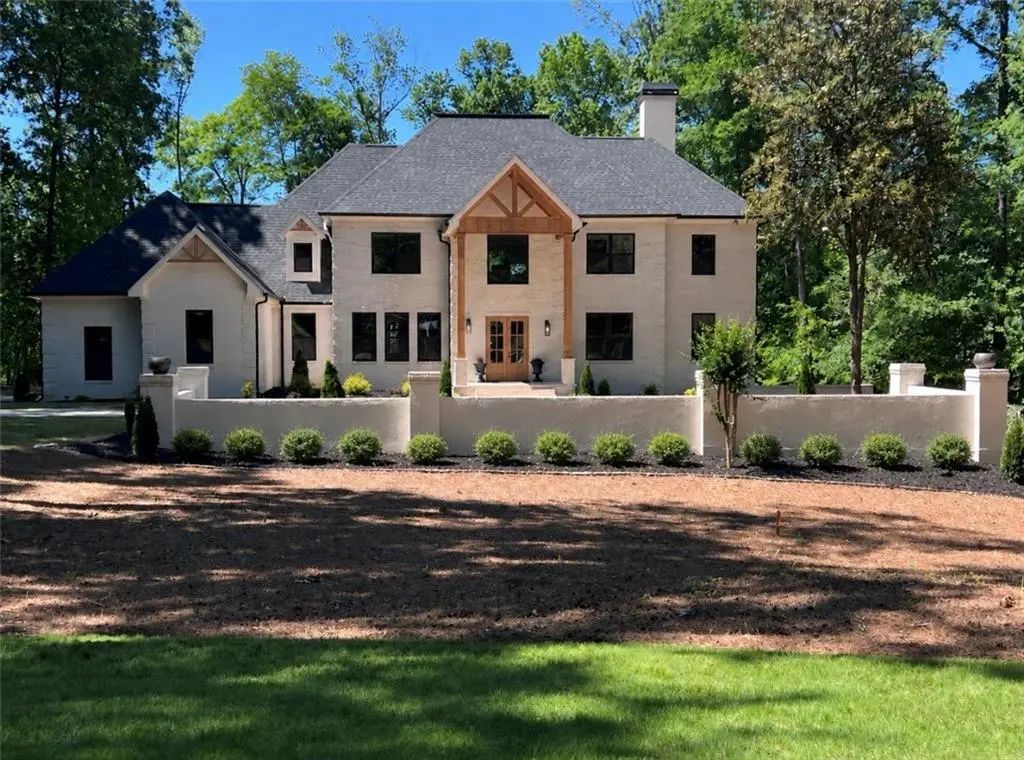 450 Birkdale Drive, Fayetteville