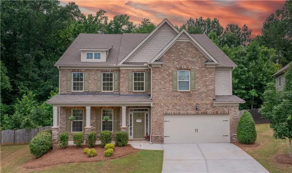 4289 Amberleaf Walk, Lilburn