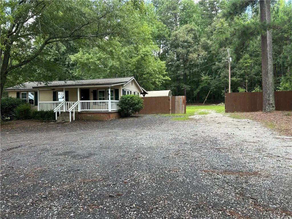 4445 Ridge Road, Douglasville