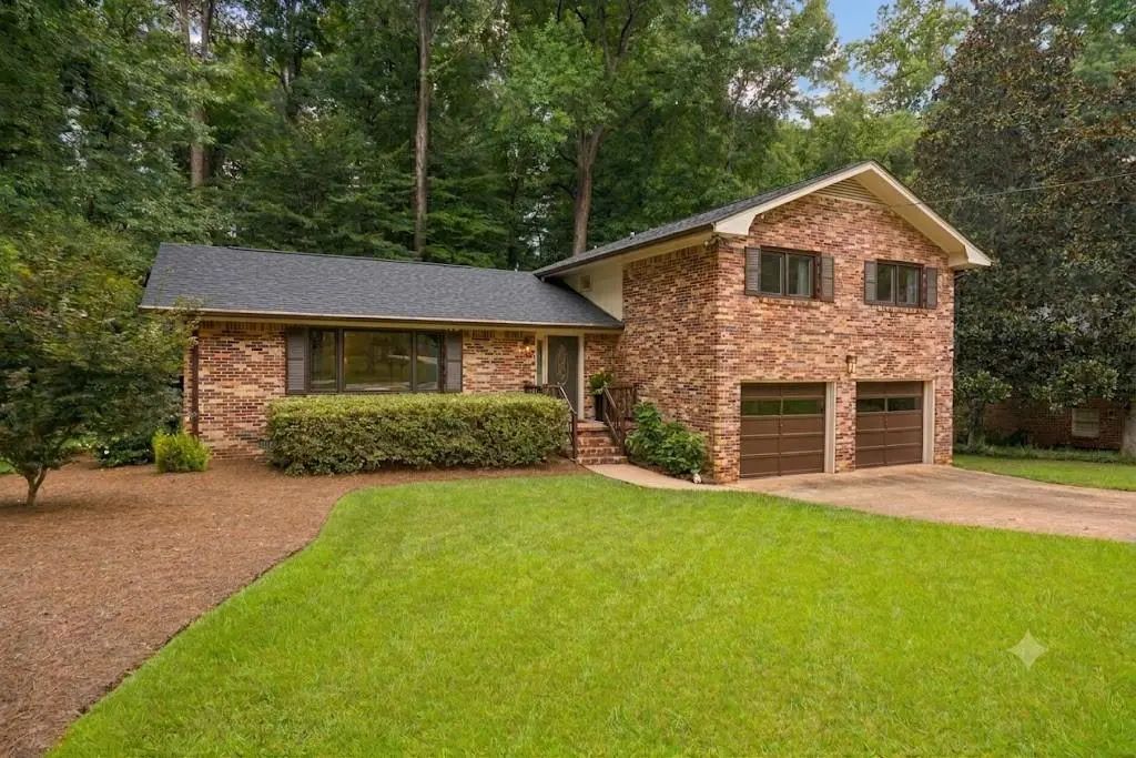 2975 Pine Orchard Drive, Tucker