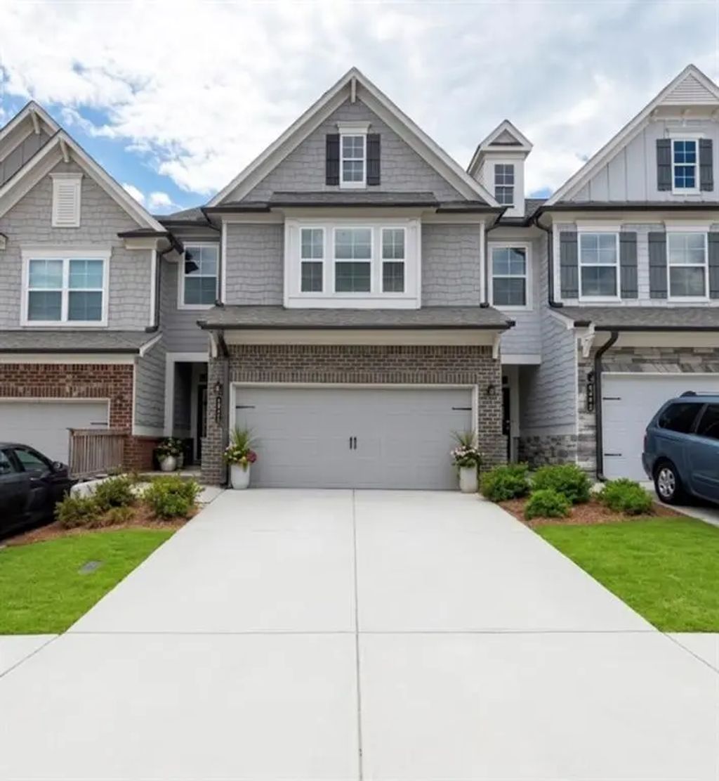 3046 Stockholm Way, Suwanee