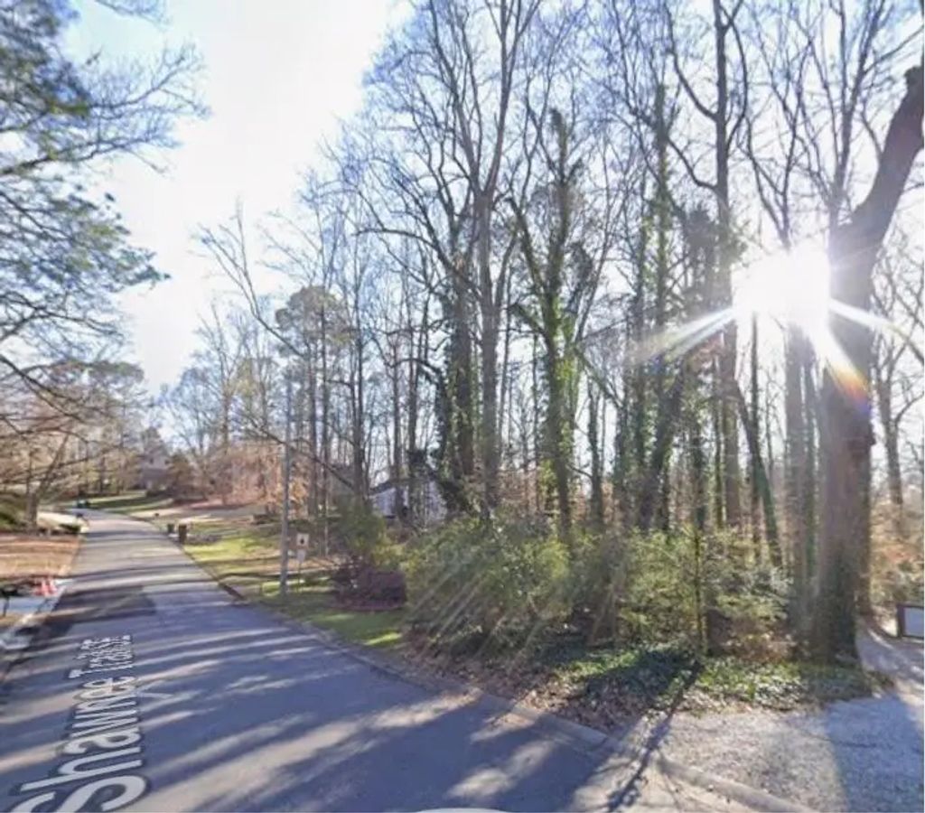 Shawnee Trail Se, Smyrna