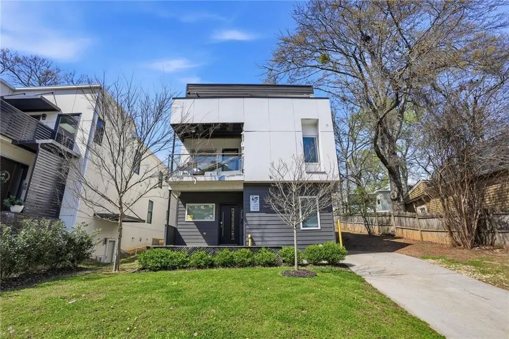 1076 Center Street Nw, Atlanta