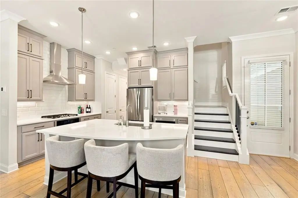 1097 Kirkland Circle, Smyrna